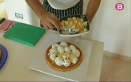 'Tonyina macerada en soia i taronja', 'Pa de pessic de xocolata i maionesa en conserva', 'Hamburgueses de salmó', 'Quiche de porros i pernil dolç', ...