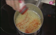 'Ensalada de poma i api amb salmó fumat' i 'Canelons de bacallà amb espinacs'